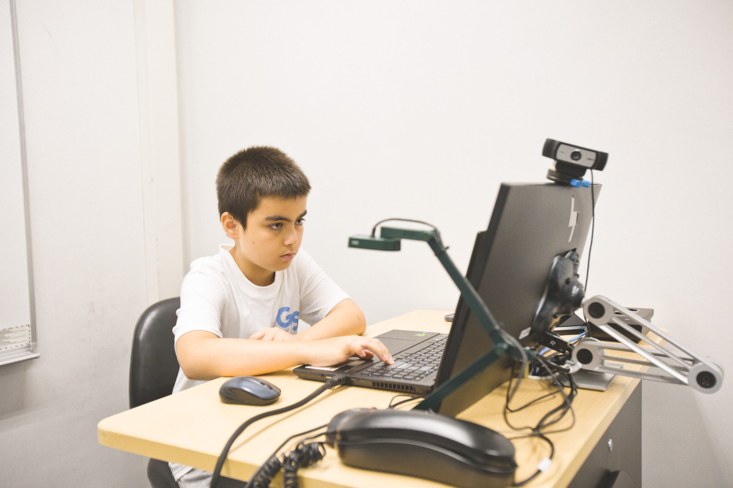 Students exploring technology and AI together